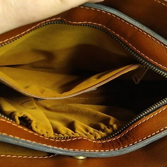 Patricia Nash Embossed Tan Leather Handbag - Picture 7 of 11